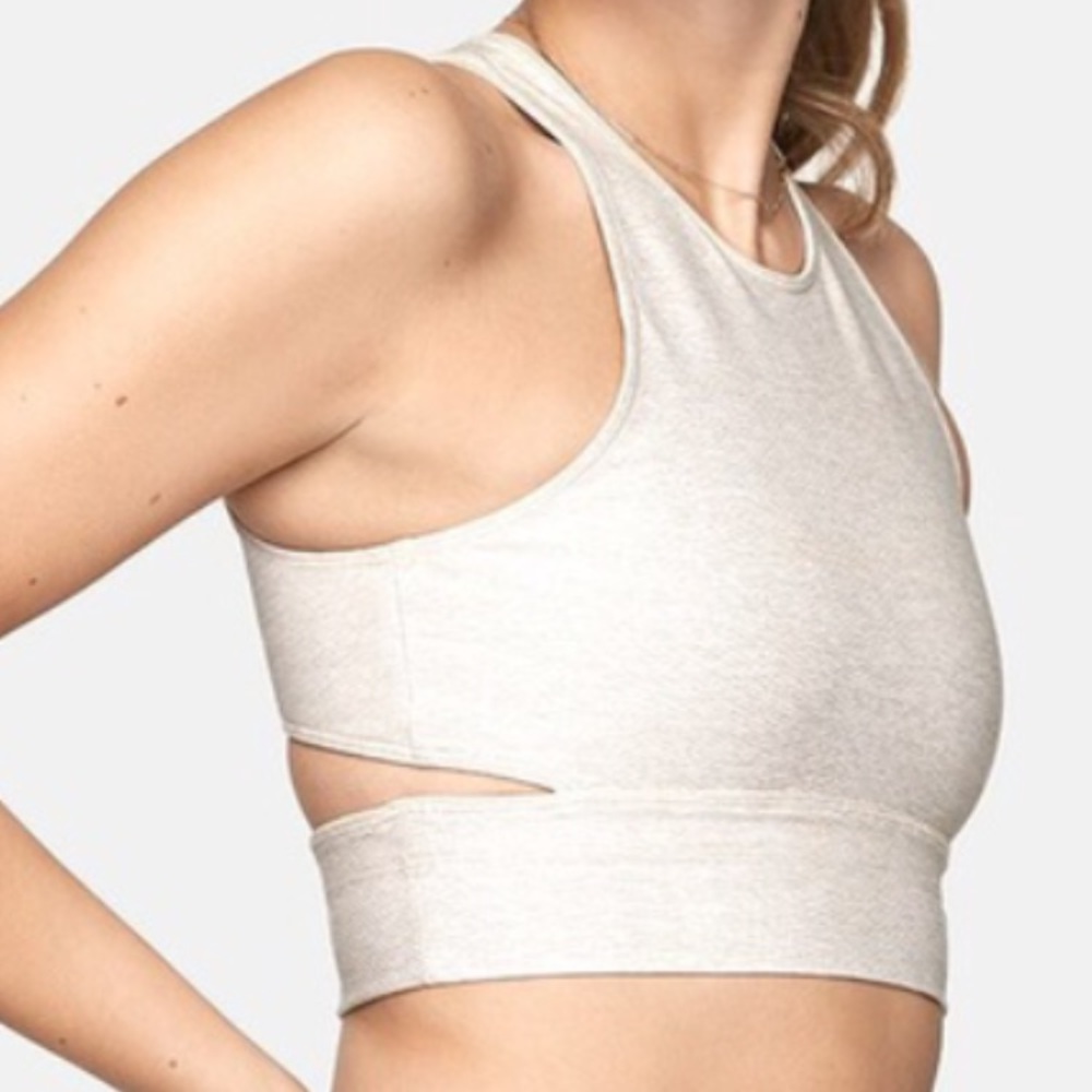 Outdoor voices slash-back sports bra